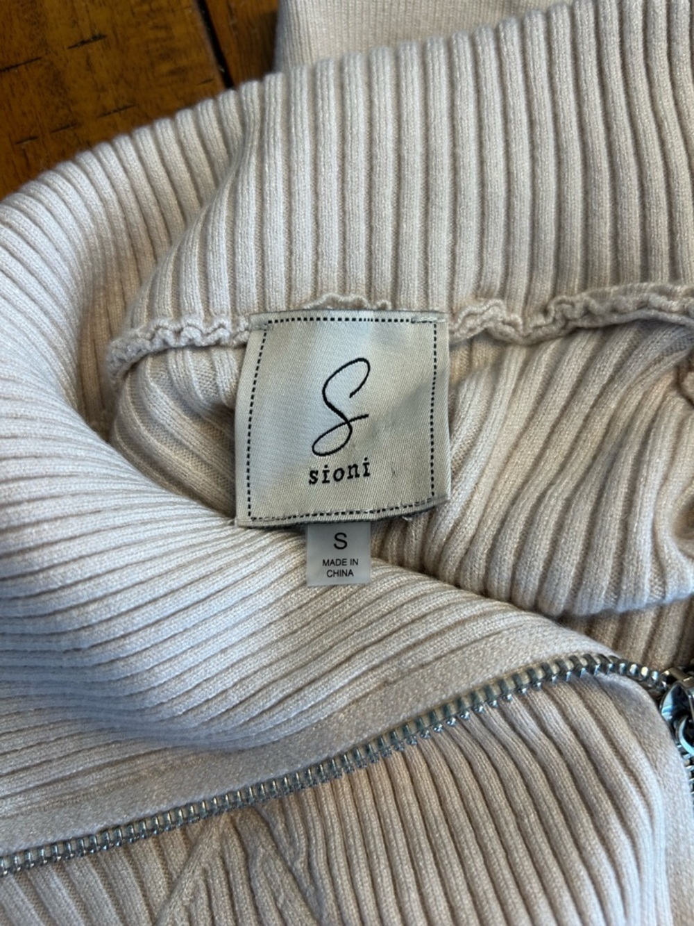 Sioni Women’s Ribbed Quarter Zip Sweater, Size Small - Picture 5 of 6